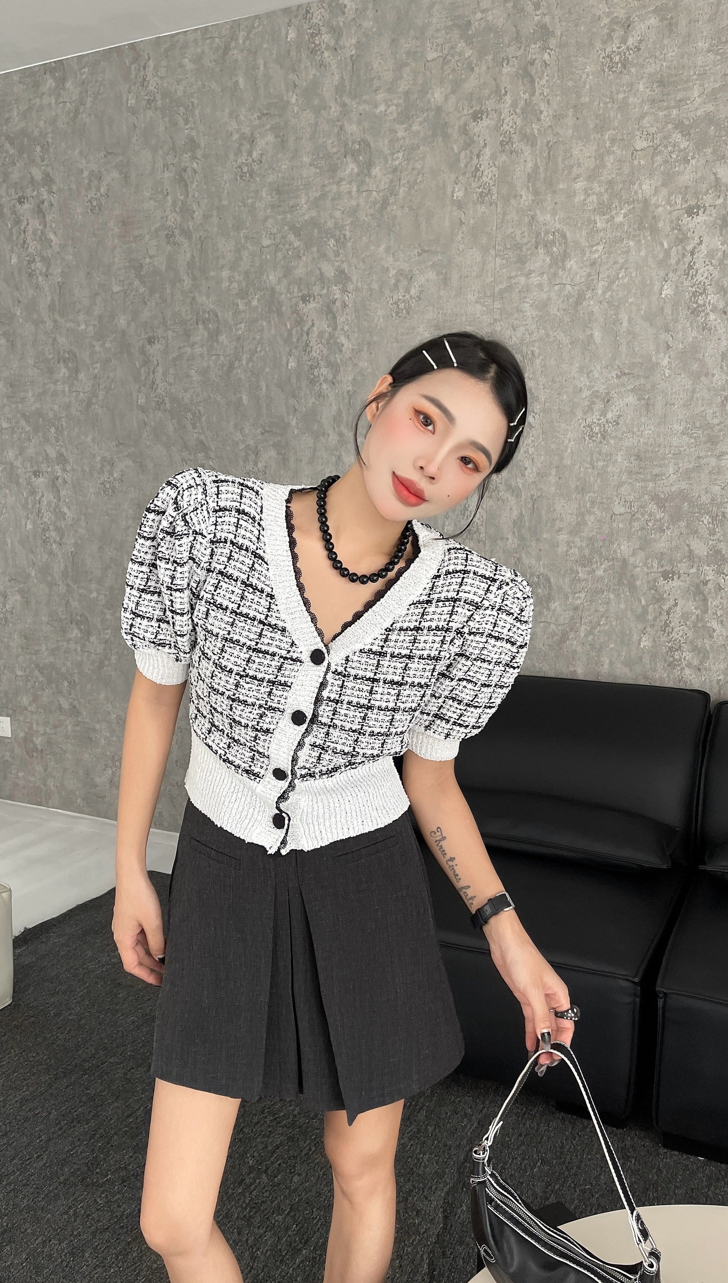 Sabel Timeless Tweed Knit Checkered Cardi Top - Black/ White