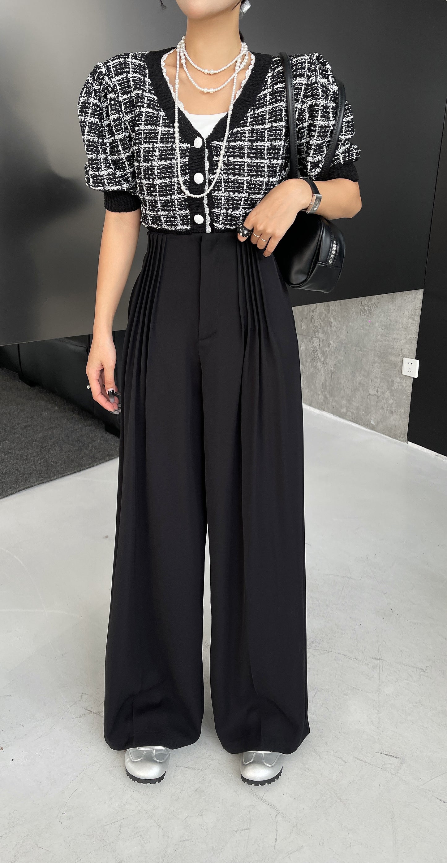 Seeky Tailored High Waisted Flair Long Pant - Black Fabric Fit