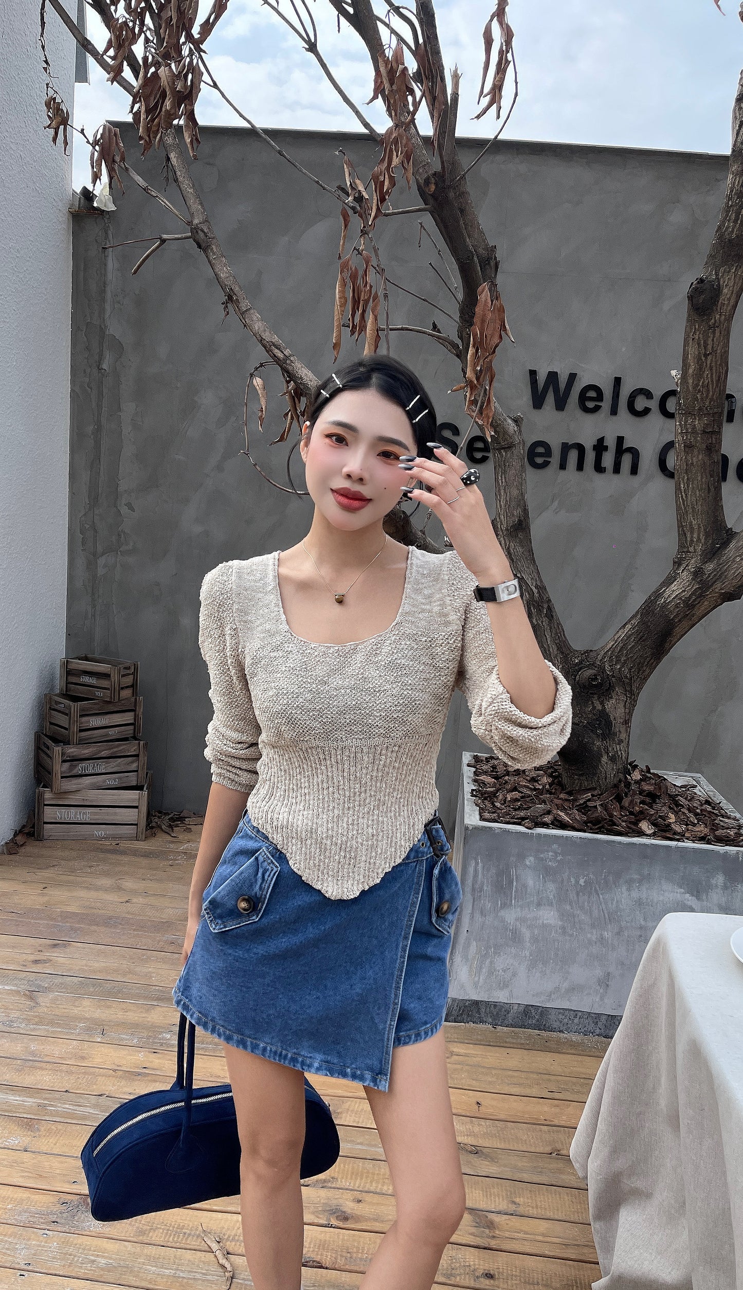 Sander Casual Breeze Long Sleeve Gold Charm Knit Top