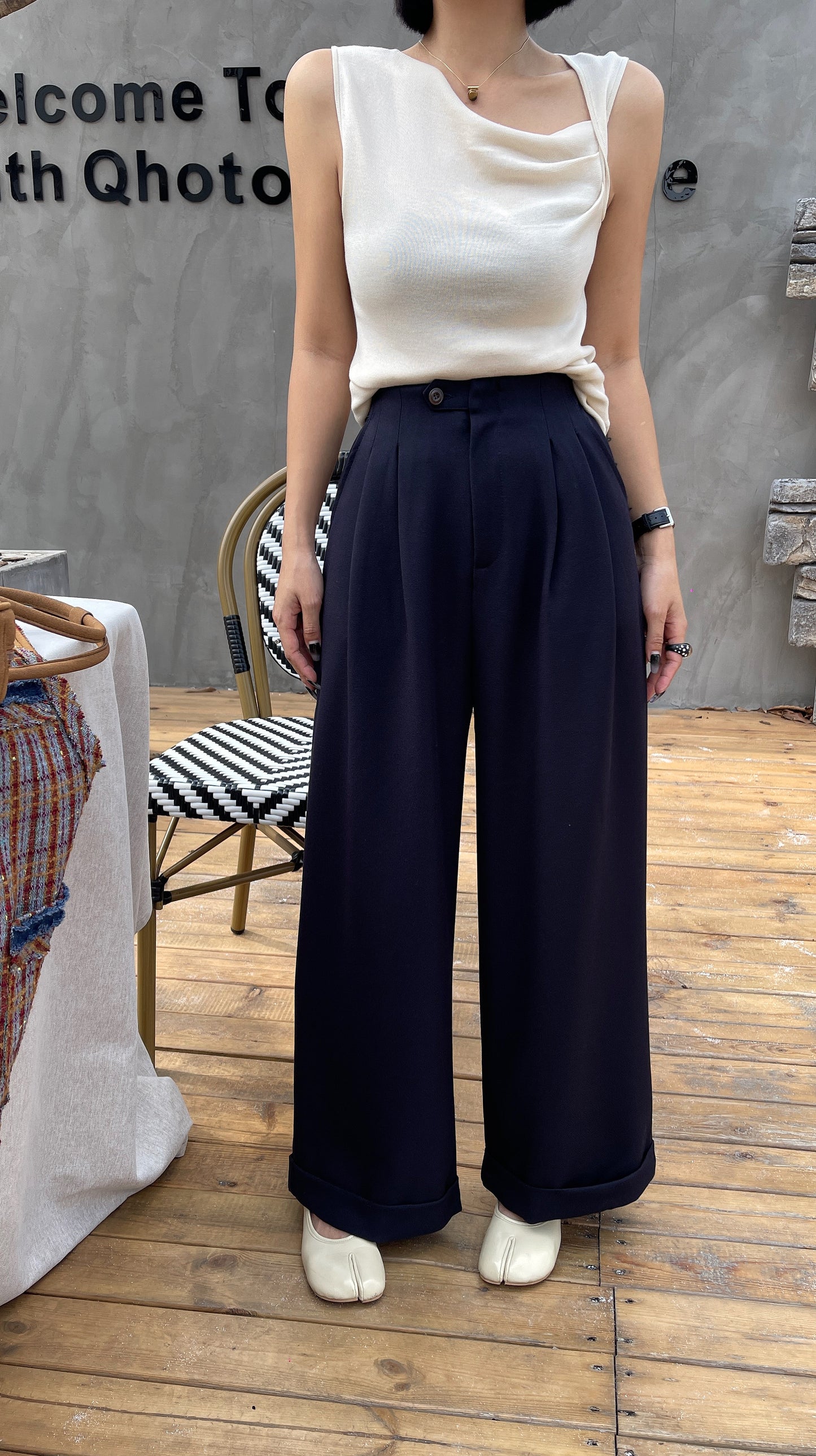 Scoot High-Waisted Wide-Leg Pant - Grey / Navy Blue